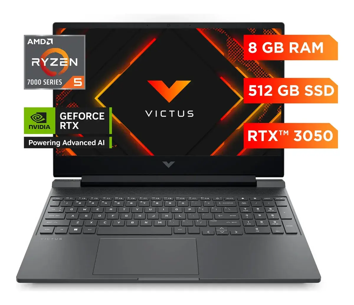 Notebook HP Victus gris de frente, con la pantalla mostrando el logo naranja en forma de V sobre fondo oscuro y la palabra VICTUS; a los lados, sellos de AMD Ryzen 5 serie 7000 y NVIDIA GeForce RTX, y etiquetas naranjas que dicen 8 GB RAM, 512 GB SSD y RTX 3050